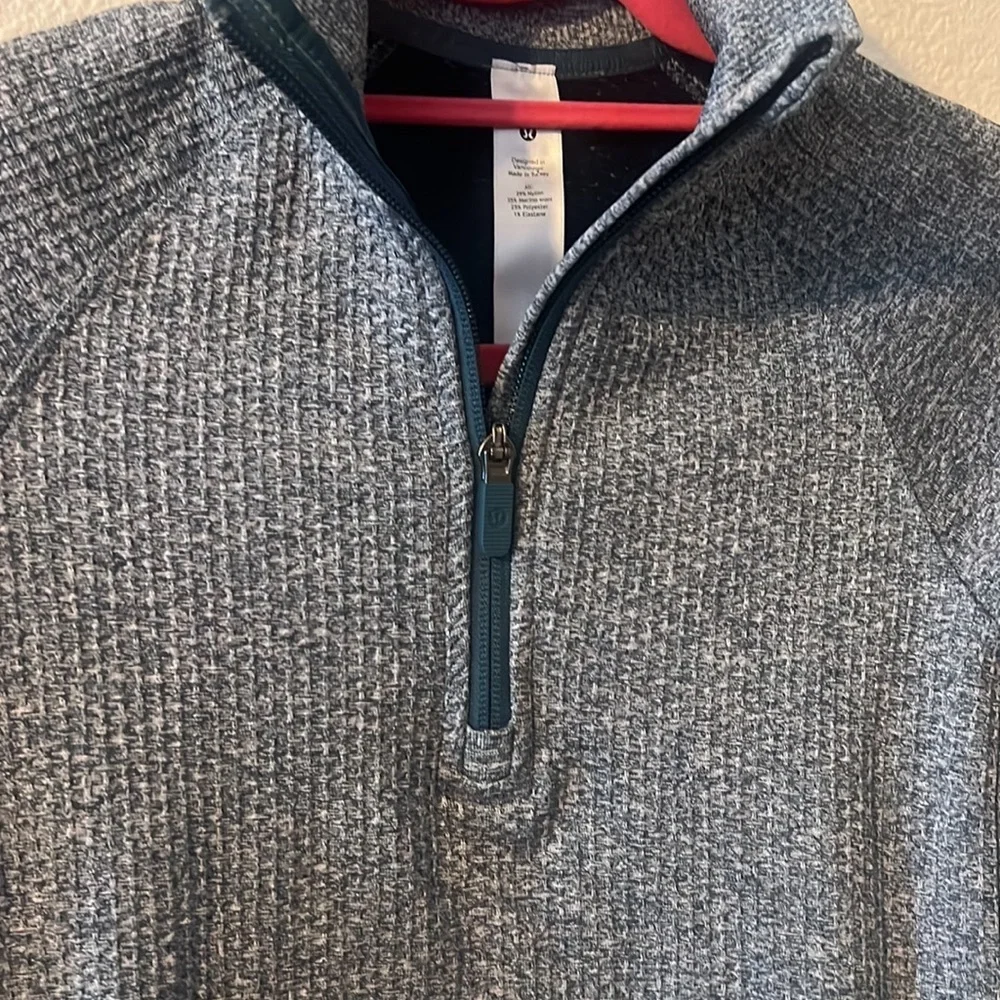LULULEMON Green Jasper Engineered Warmth Half Zip size 4